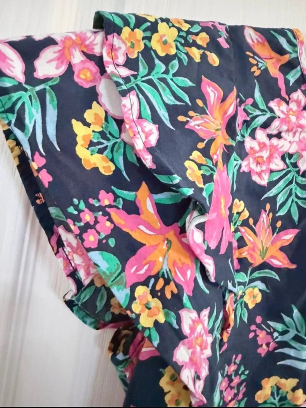 J.Crew Floral Print Flutter Sleeve Blouse Size XS